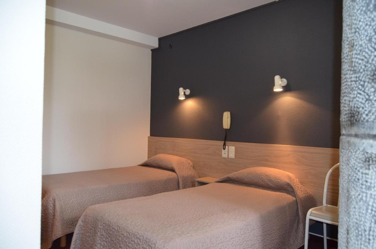 Hotel Montfort Лурд Екстериор снимка