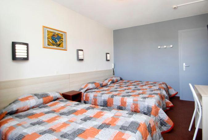 Hotel Montfort Лурд Екстериор снимка