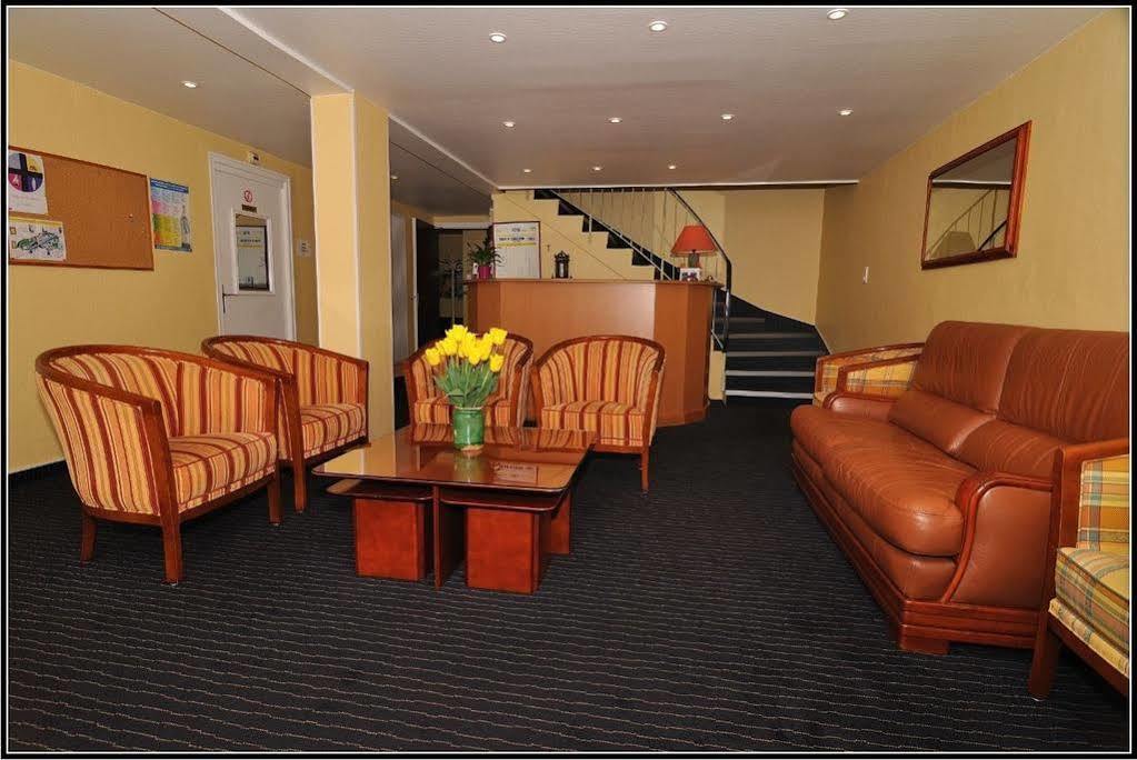 Hotel Montfort Лурд Екстериор снимка